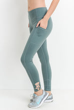 Load image into Gallery viewer, Classic leggings with a Twist - Teal, Black, or Dark Violet